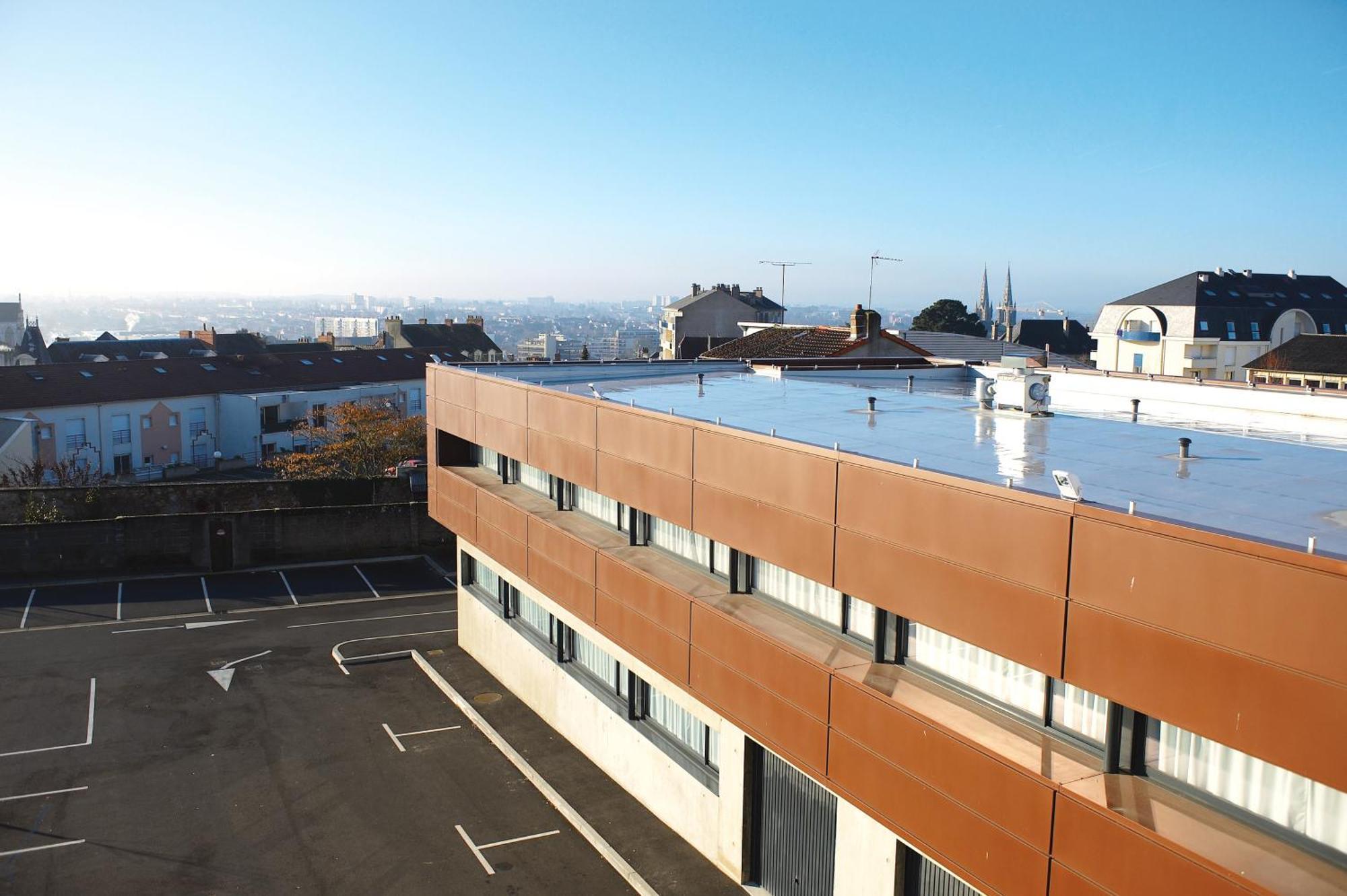Jf Accueil & Formation Hotel Cholet Exterior photo